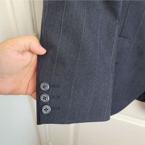 EMBASSY SQUARE 100% Wool Suit Jacket - Picture 3 of 16